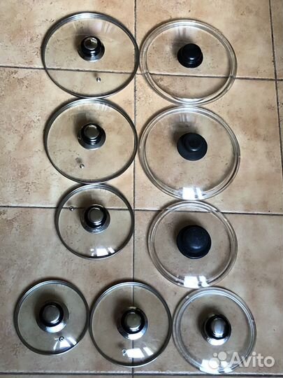 Сковороды разные, стеклянные крышки