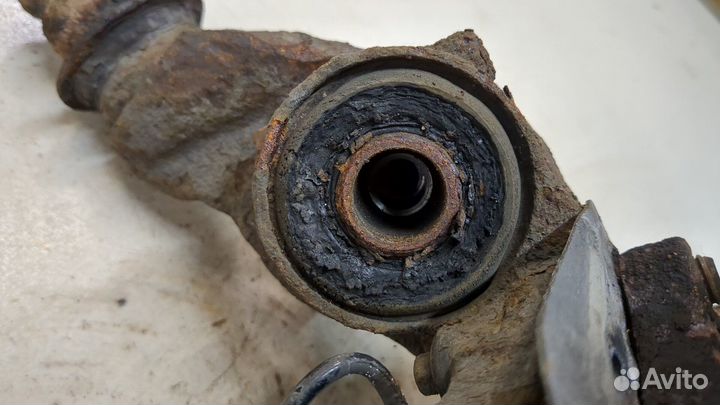 Ступица (кулак, цапфа) Volvo XC90, 2006