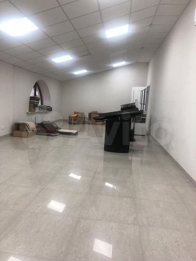 Офис на 1-й линии, 3-й этаж, 49 м2