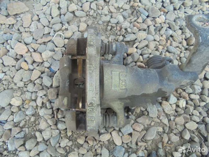 Суппорт задний левый Honda Accord CF4 F20B 1999