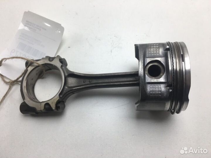 Поршень с шатуном Nissan Micra K12E CR12DE 2005