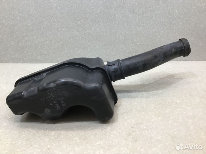 Резонатор воздушного фильтра Nissan X-Trail (T31)