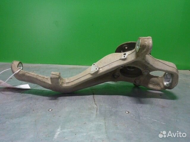 Кулак поворотный передний левый Mercedes-benz X166