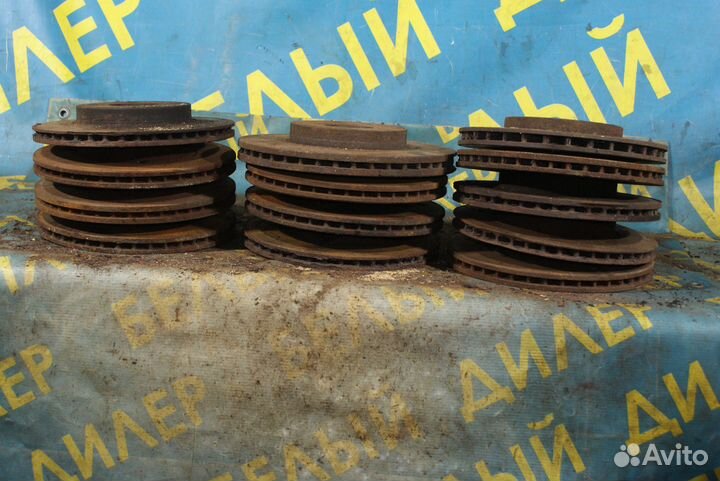 Передний тормозной диск Ford Focus 1