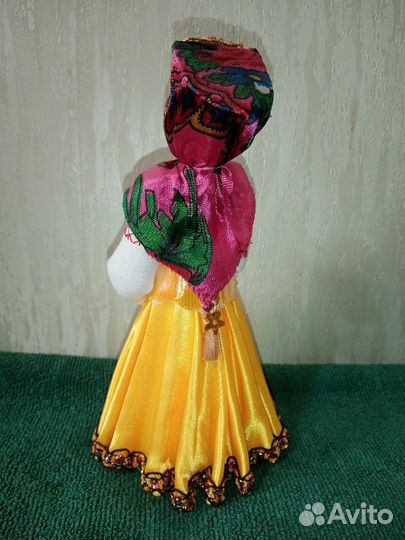 Кукла сувенирная