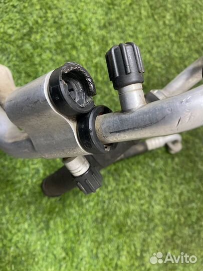 Трубка (шланг) кондиционера Audi A4 B8 1.8 T 2009