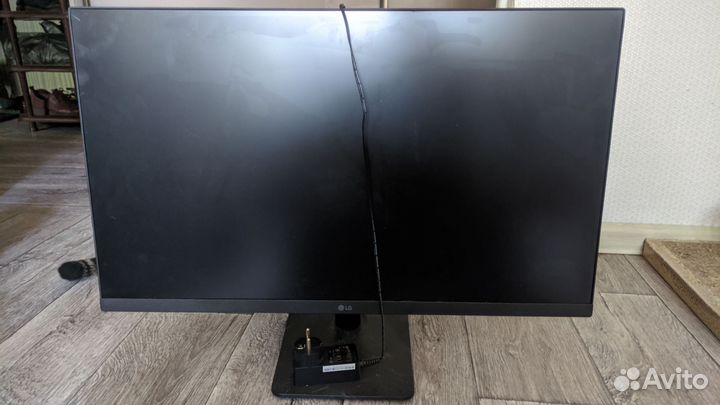 Монитор Lg 27MP400-B разбита матрица