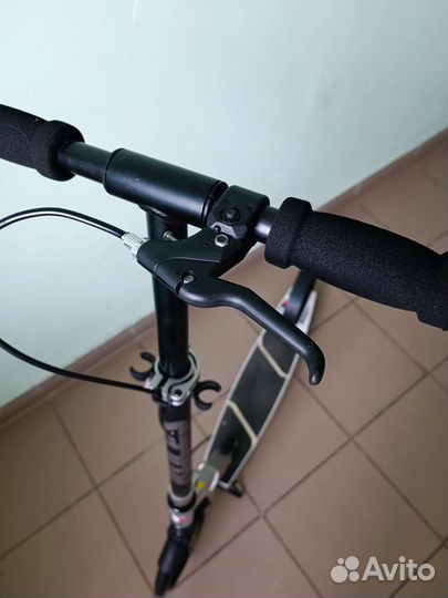 Самокат для детей и взрослых до 100 кг