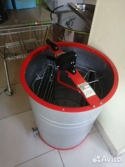 Медогонка 4 рамочная 3х,2х пов. и нет. Нерж ал+