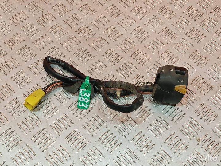 Пульт левый Suzuki SV400S