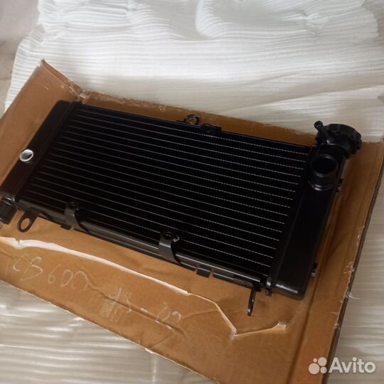 Радиатор Honda CB600 Hornet 98-06, не оригинал