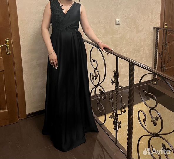 Вечернее платье 42 44