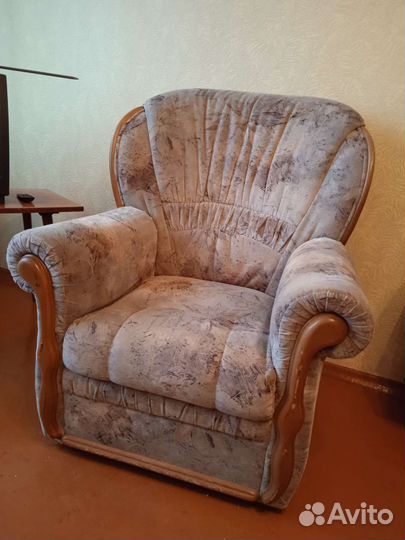 Диван и 2 кресла бу