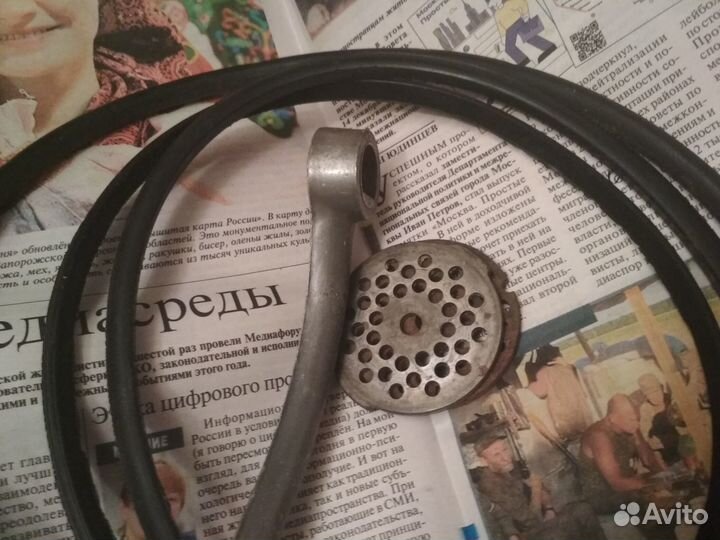 Мясорубка чугунная + ручка и запчасти отдельно