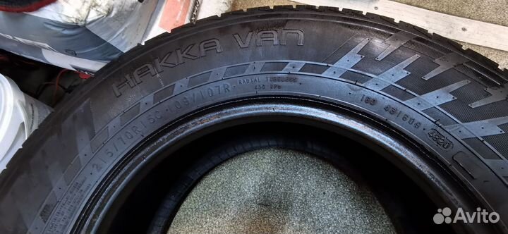 Nokian Tyres Hakka C Van 215/70 R15C 109R