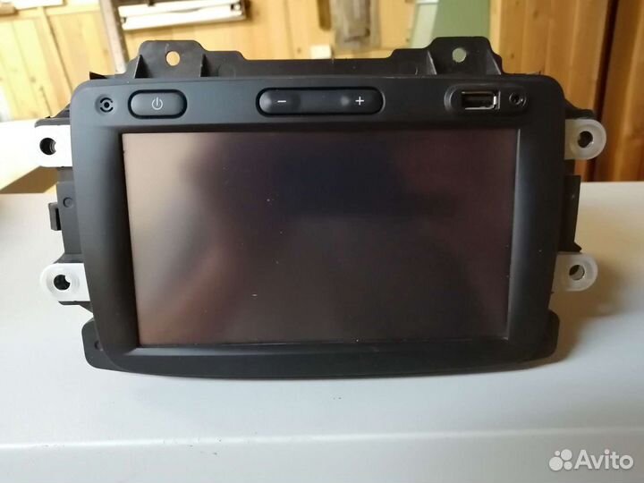 Магнитола Medianav Evolution