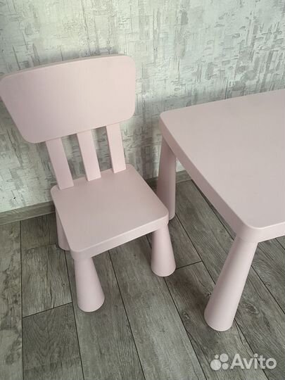 Детский стол и стулья IKEA