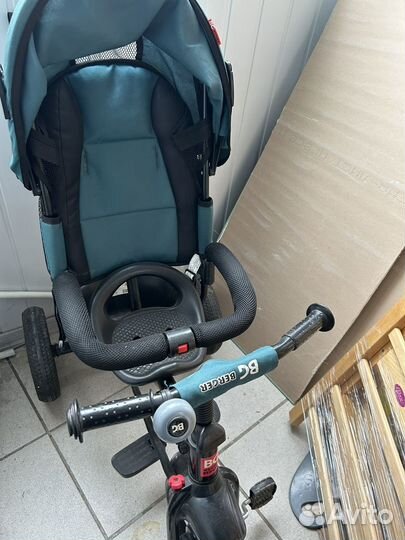 Детский 3х колесный велосипед с ручкой