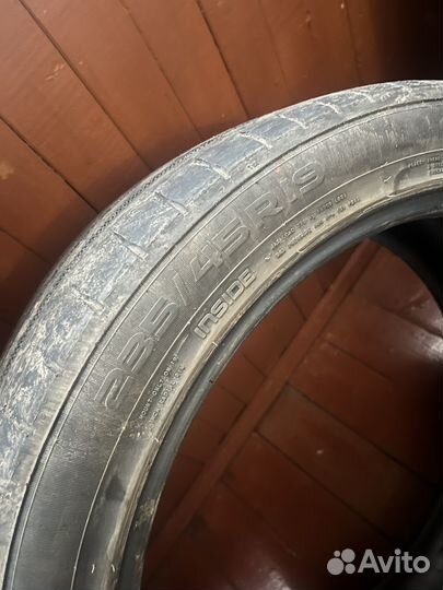 Nokian Tyres Hakka Black 2 235/45 R19 99W