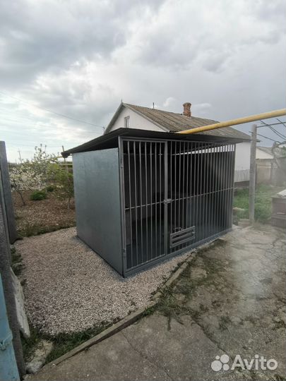 Вольер на 2 овчарки с будками