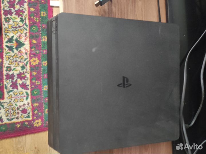 Sony PS4 slim 1tb
