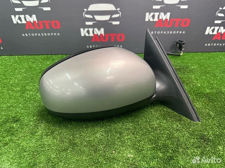 Зеркало заднего вида правое Skoda Fabia 2 1.4 cggb
