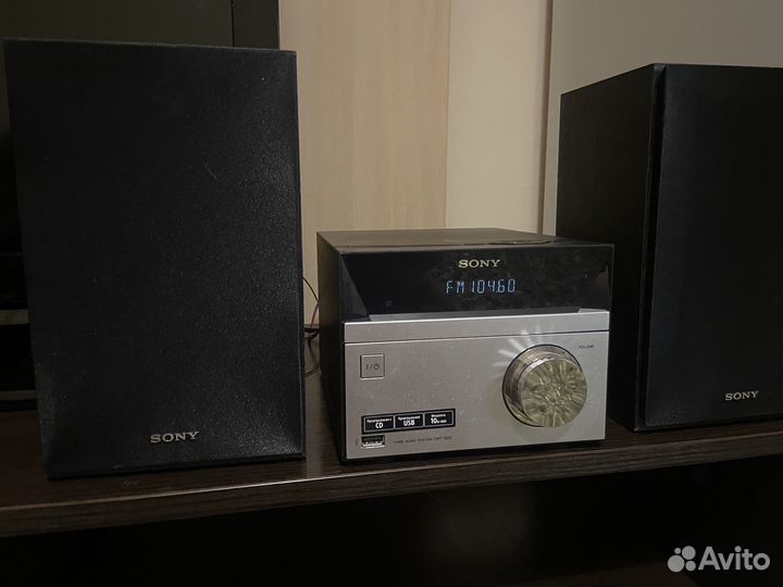 Музыкальный центр sony