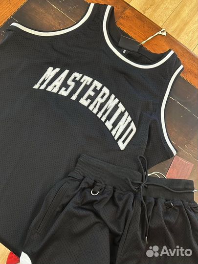 Шорты и майка mastermind world