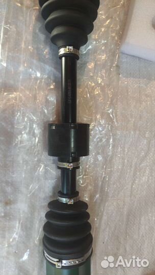 Привод Новый левый Nissan Tiida C11,Versa МКПП E11