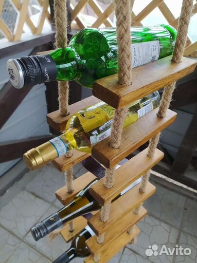 Подвесная бутылочница, полка для бутылок