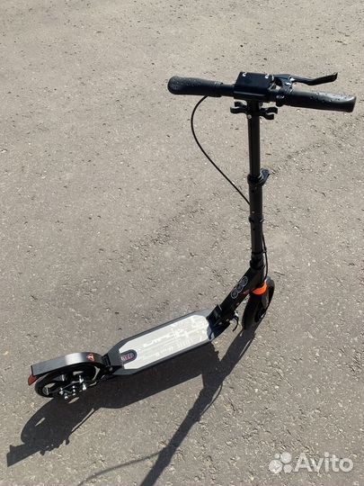 Самокат двухколесный с дисковым тормозом