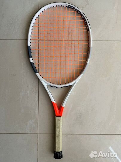 Ракетка для большого тенниса