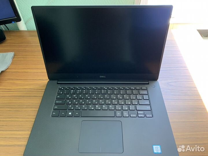 Dell xps 15 9550
