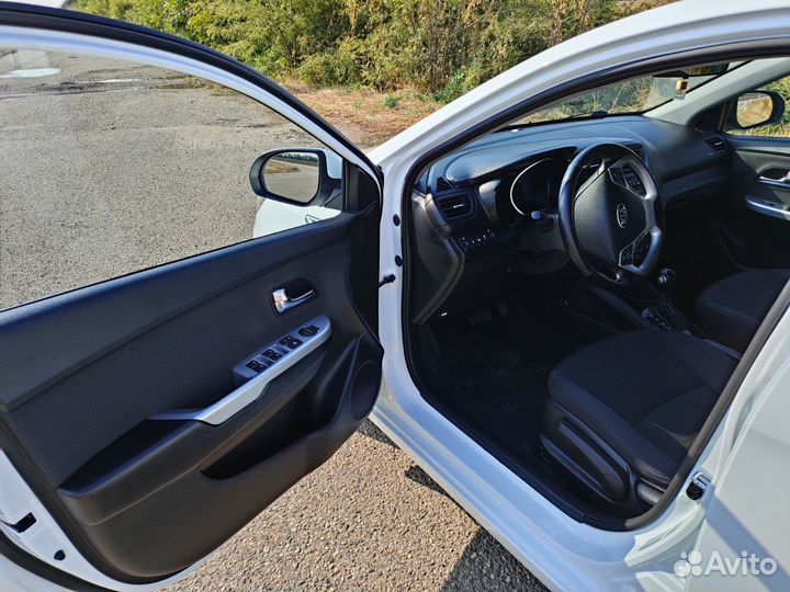 Kia Rio, 2015