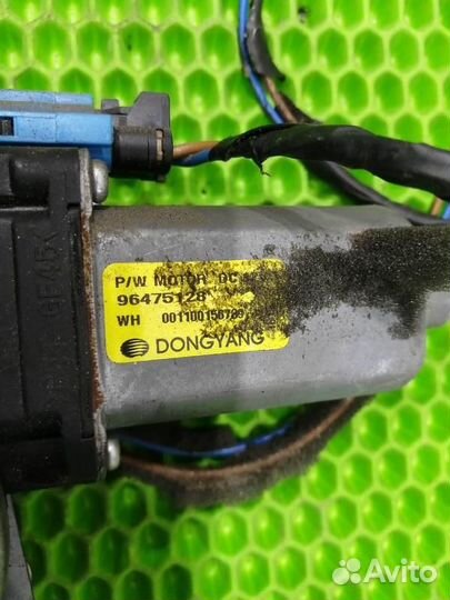 Стеклоподьемник передний левый Chevrolet Lacetti