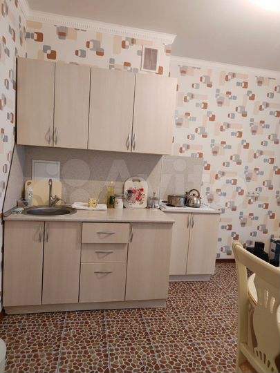 2-к. квартира, 74 м², 10/18 эт.