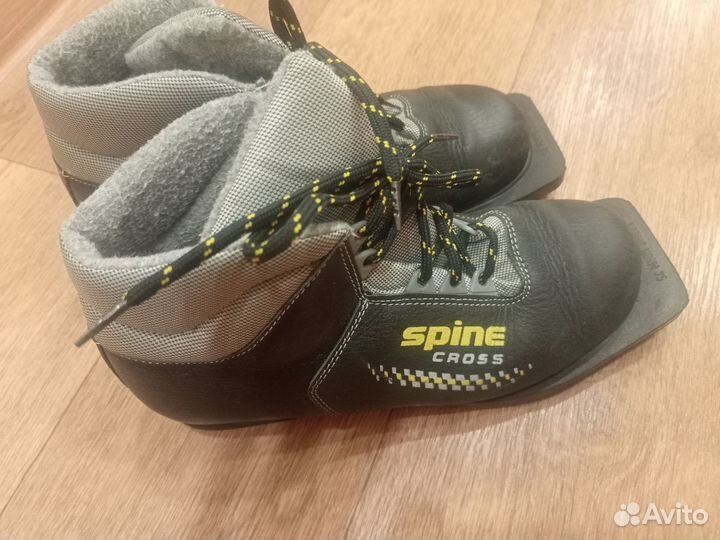 Детские лыжные ботинки, 37 размер