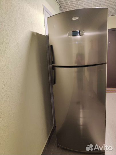 Холодильник бу whirlpool