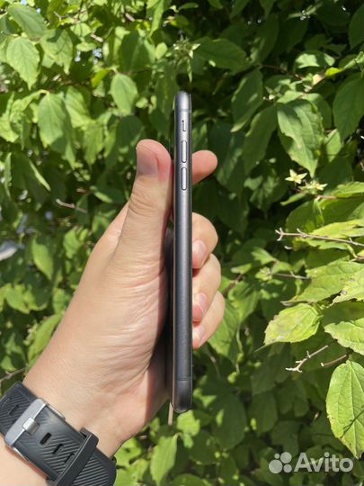 iPhone 11 на 128 гб