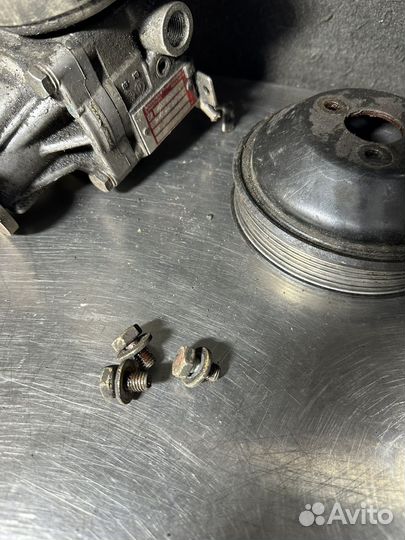 Насос гур mercedes w124