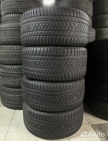 Pirelli Scorpion Winter 315/40 R21 и 275/45 R21