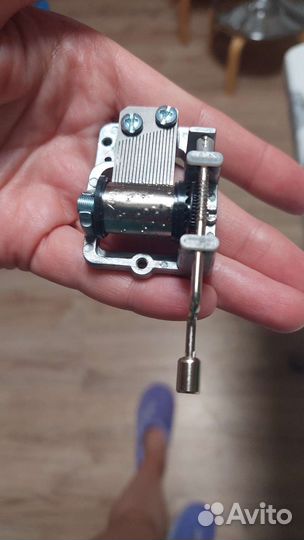 Музыкальный механизм в шарманку