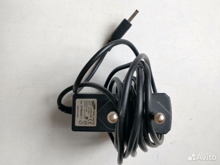 Зарядное устройство для телефона