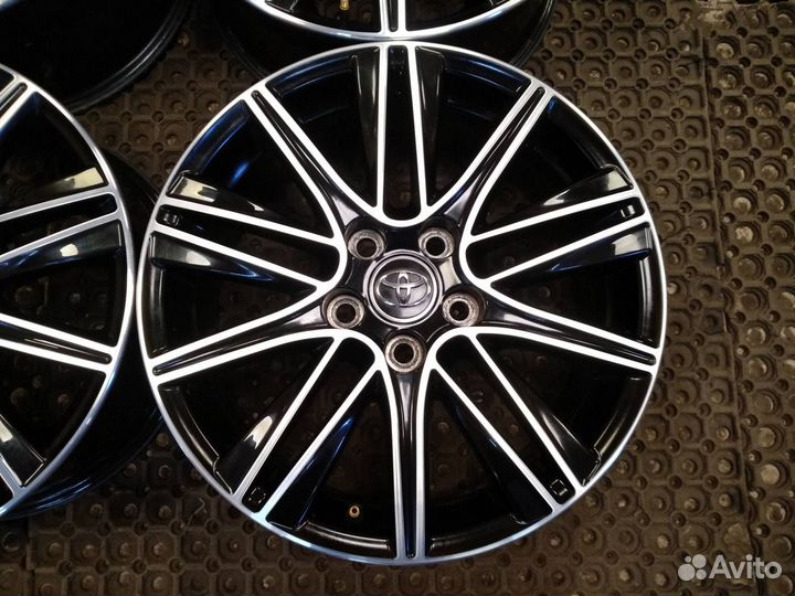 Диски R17 Toyota Camry Corolla Alphard Avensis Rav