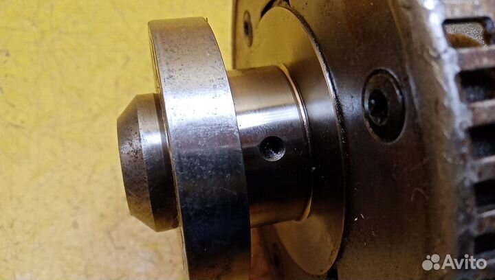 Коленвал Octavia (A5 1Z) 245345