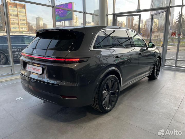 LiXiang L7 1.5 AT, 2024