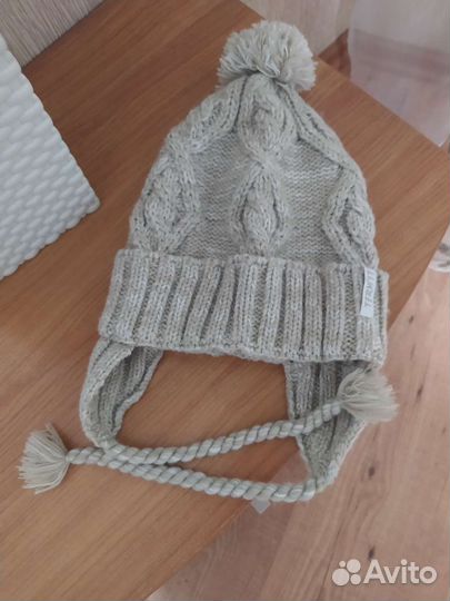 Шапка женская вязаная