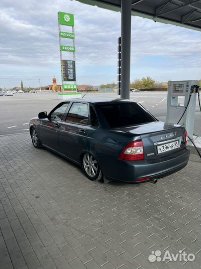 Сиденья на priora 2