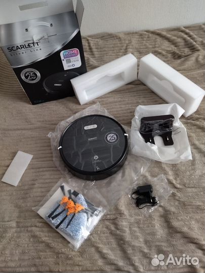 Робот-пылесос Scarlett SC-VC80RW01