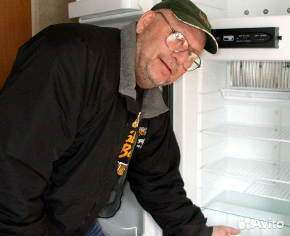 Ремонт холодильников на дому. Частный мастер объявление продам